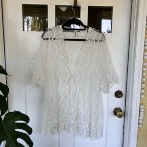 Cream Lace Crochet Kimono/Topper by Shoreline — Boho Chic & Breezy